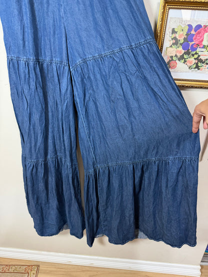 Small Navy Tiered Wide Leg Pants w/ Smocked Waist