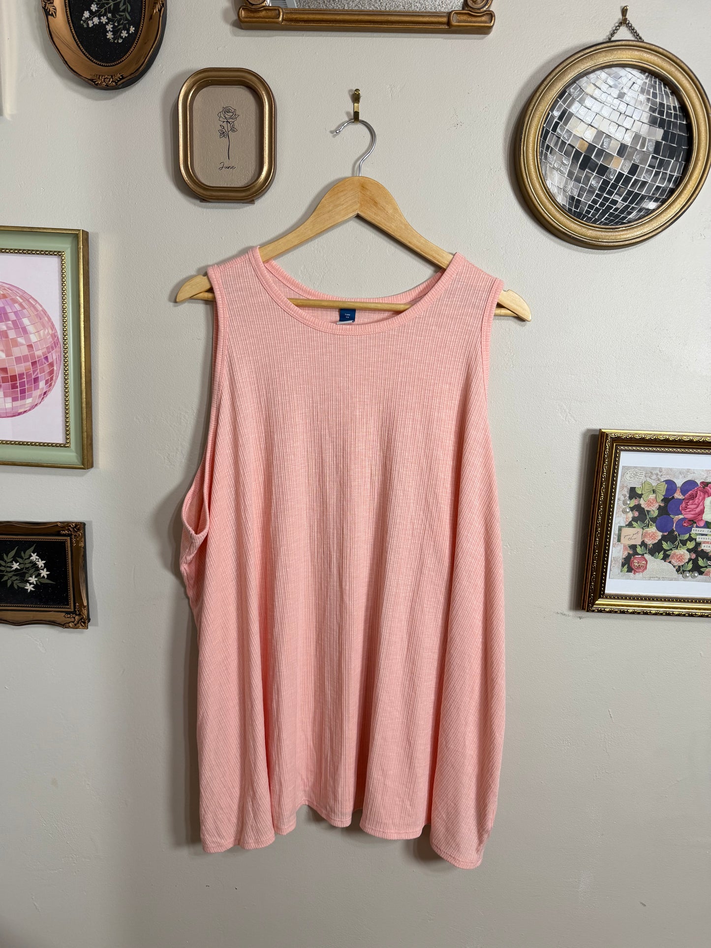 4x NWT Pink Luxe Tank