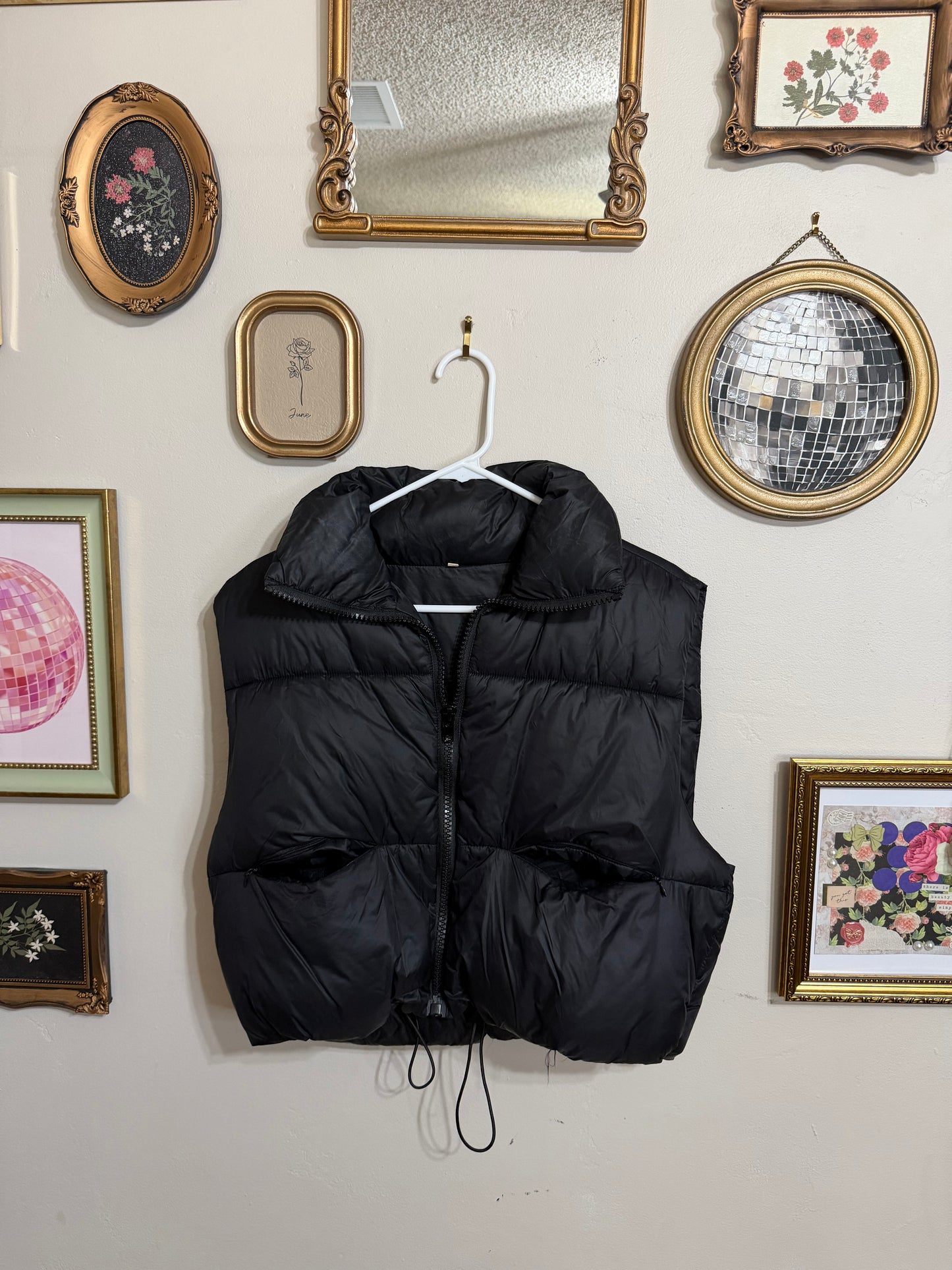 Large Black Puff Vest