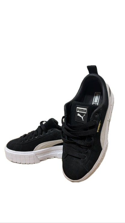 Size 9 PUMA Black Platform Lace Up