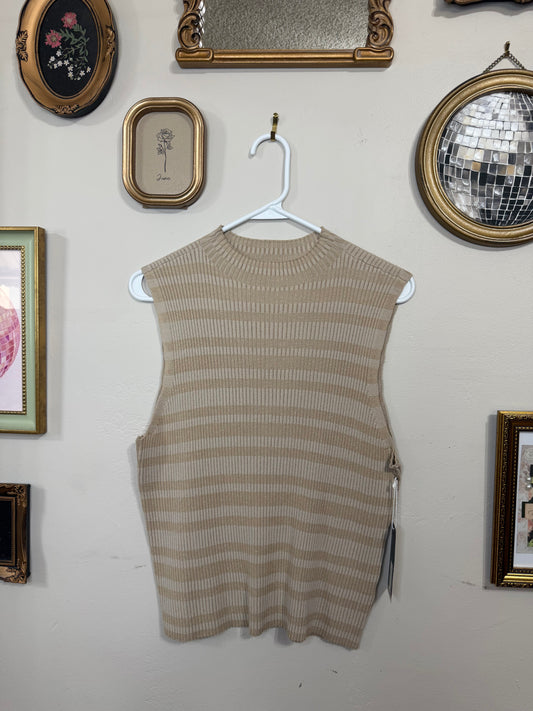 XXL NWT Mockneck Neutral Tank