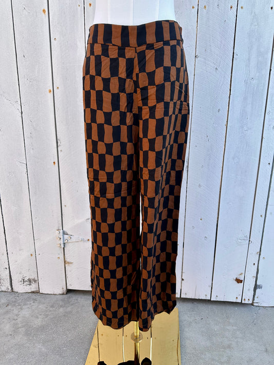 Medium Checkered Pants