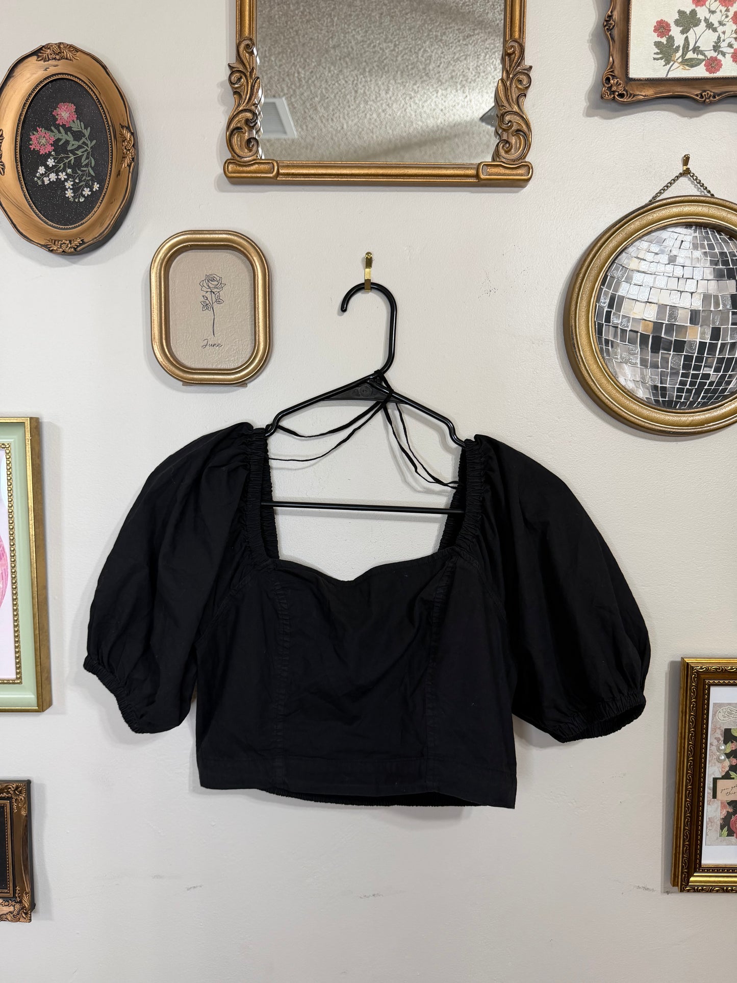Medium NWT Black Crop Top