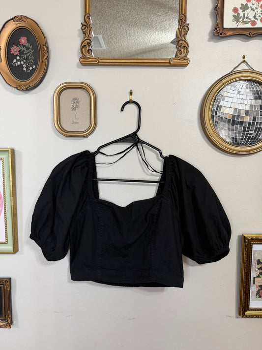 Medium NWT Black Crop Top