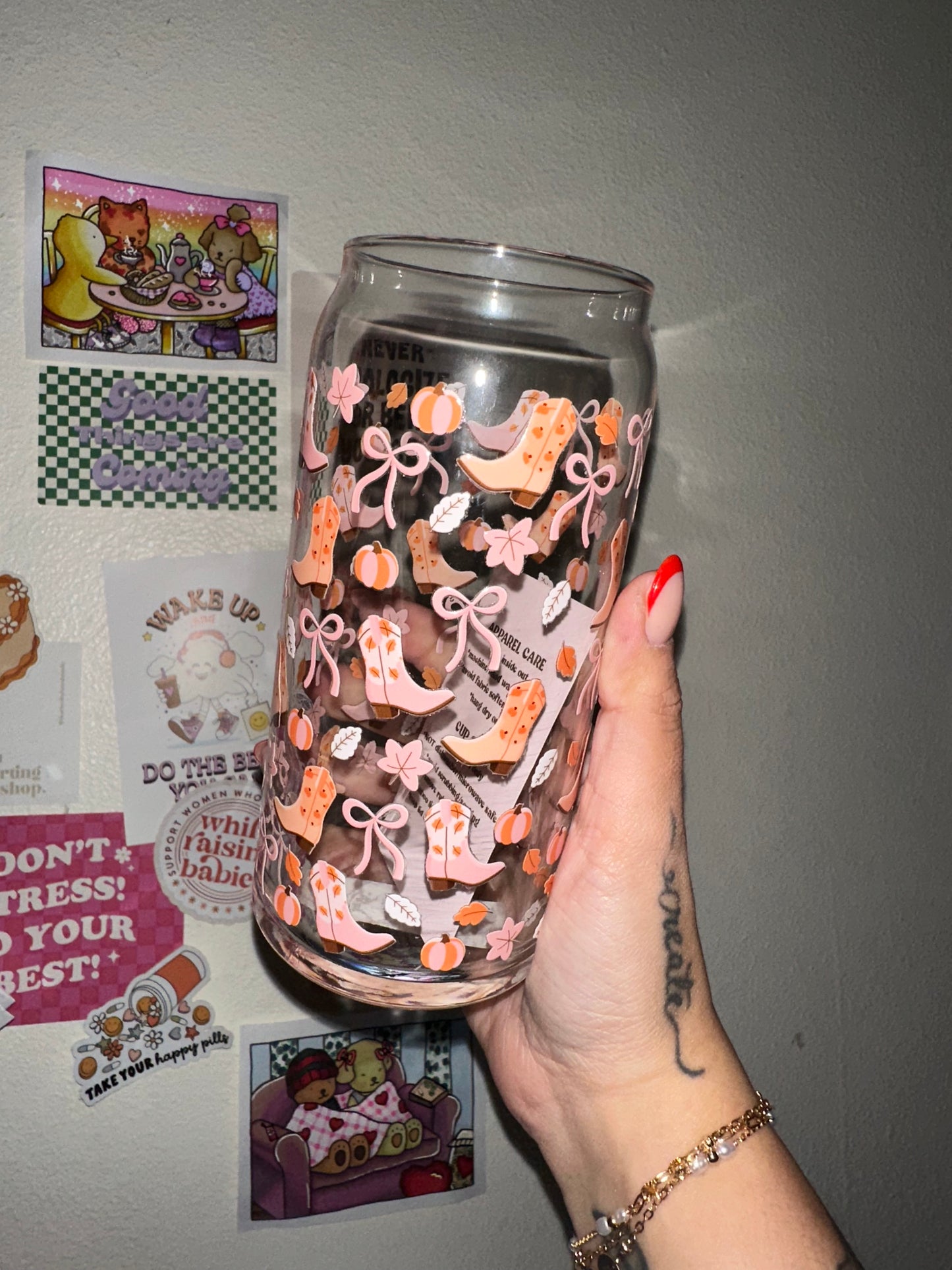 Fall Boots & Bows 20oz Glass Cup