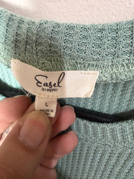Large Mint Waffle Knit w/ Long Sleeve Design