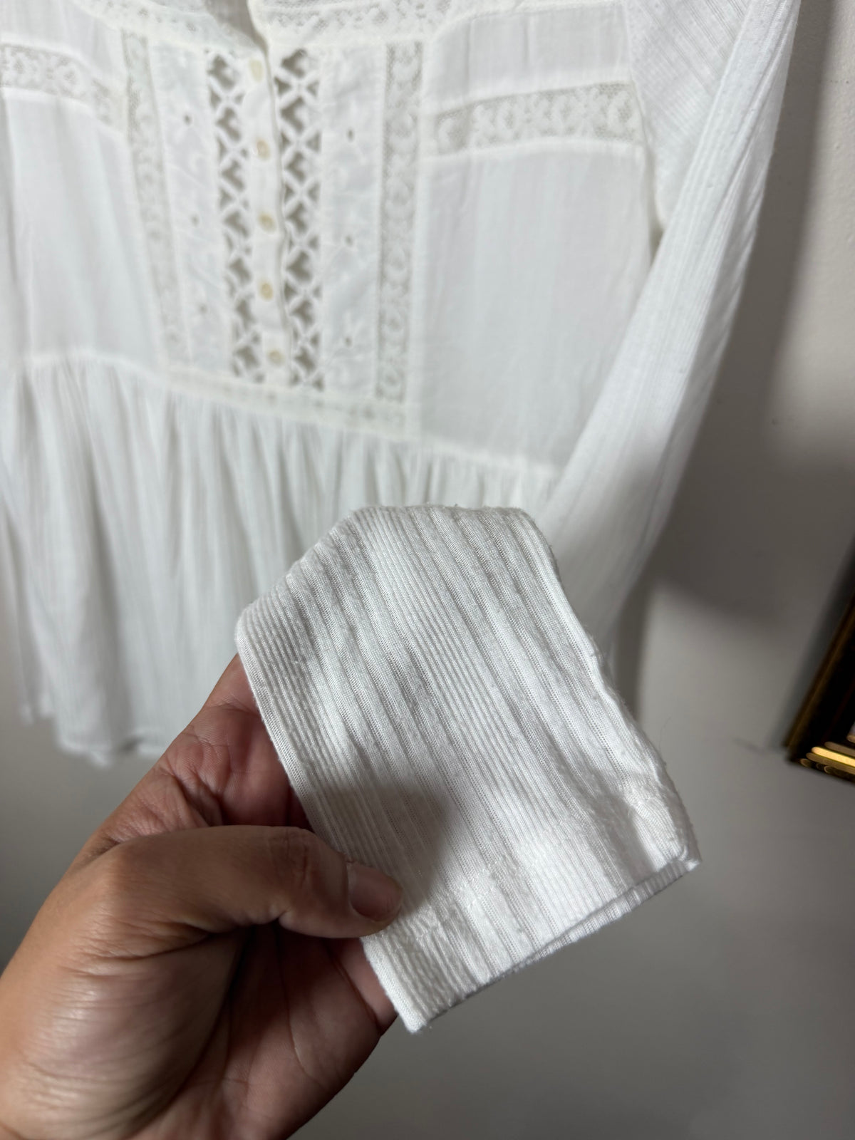 Small White Tunic Flowy Long Sleeve
