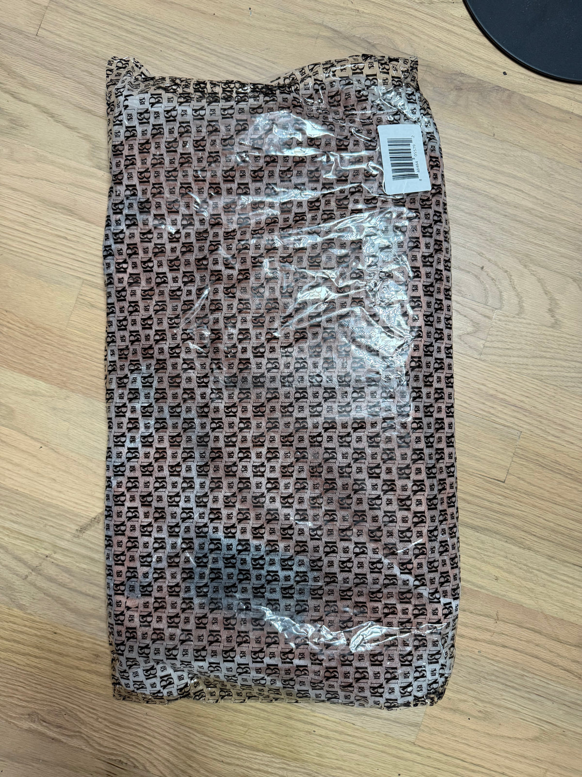 NWT Nut Brown Pleated Medium Purse