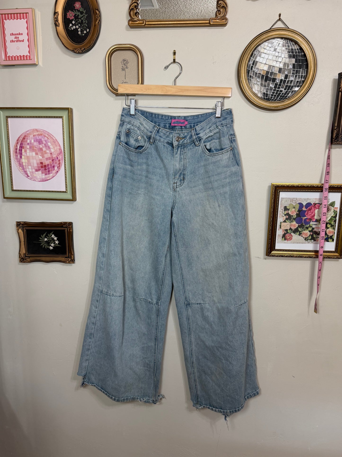 Small Skater Girl Baggy Low Rise Jeans