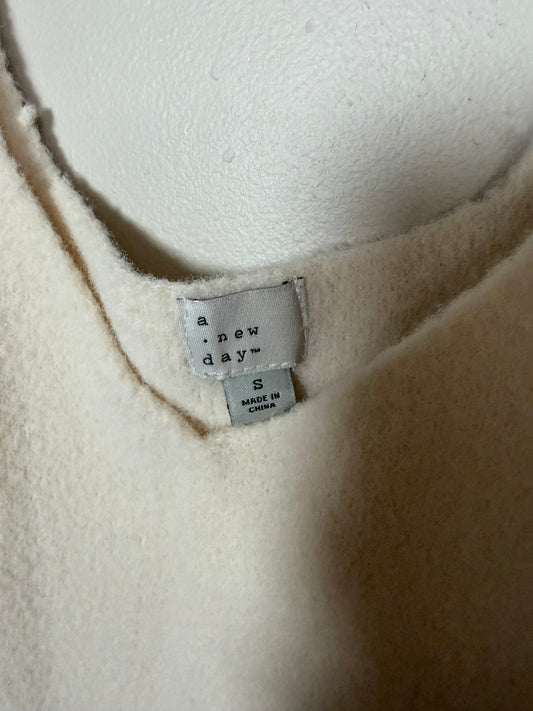Small (up to Large) Cream Tank Top