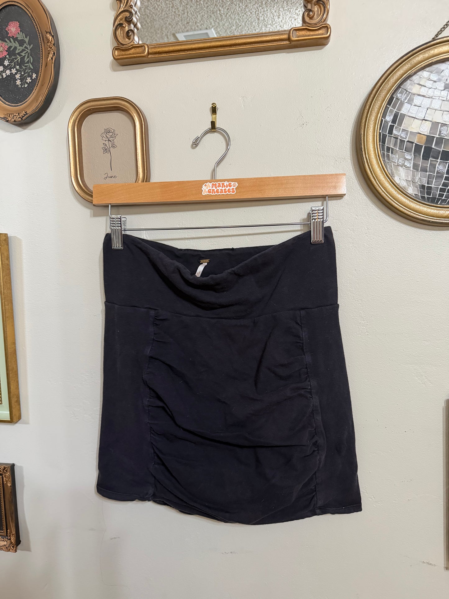 Medium Black Mini Skirt