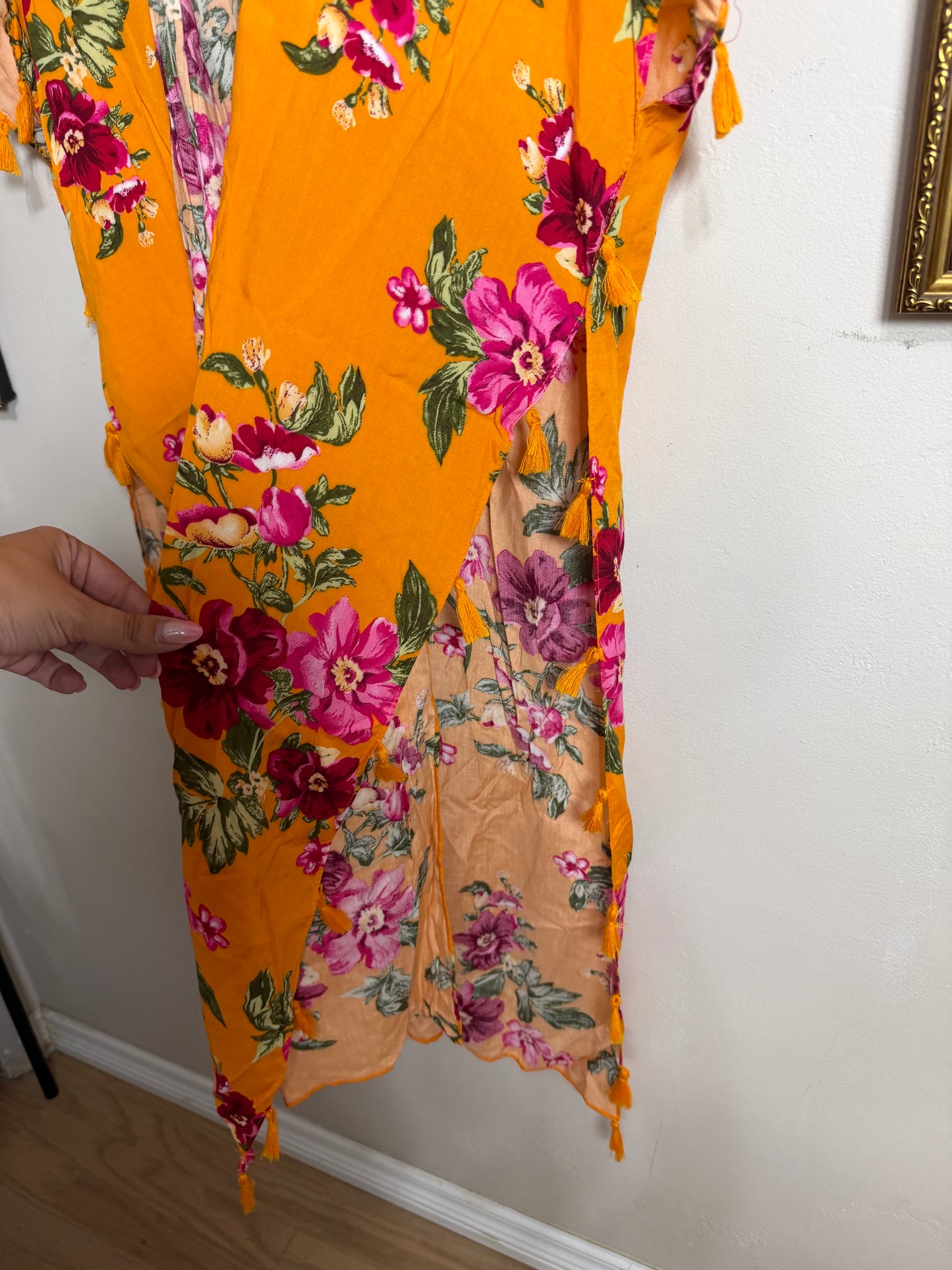 OS (S-XL) NWOT Tropical Orange Kimono w/ Tassels