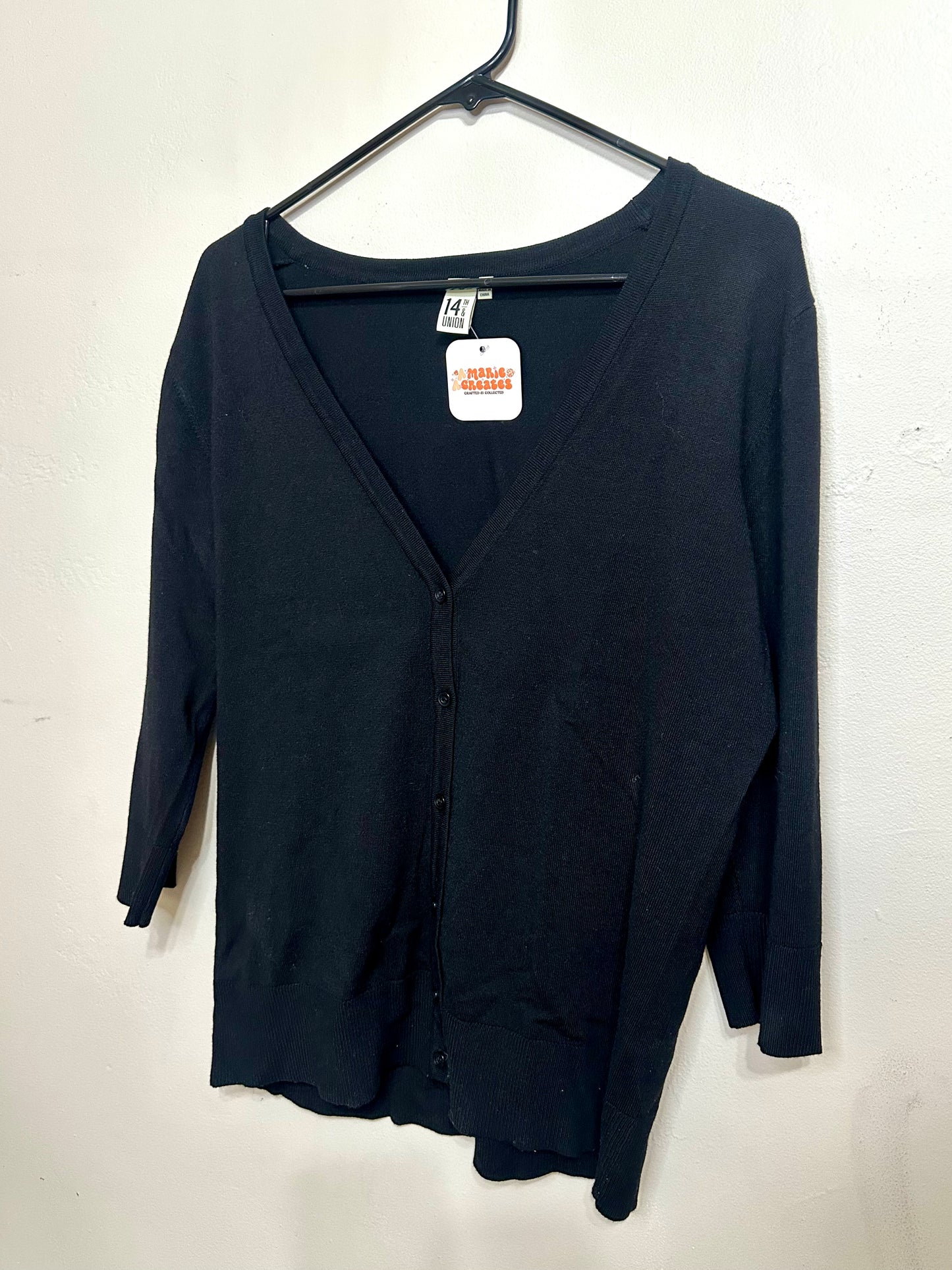 XL Black Quarter Sleeve Cardi Top