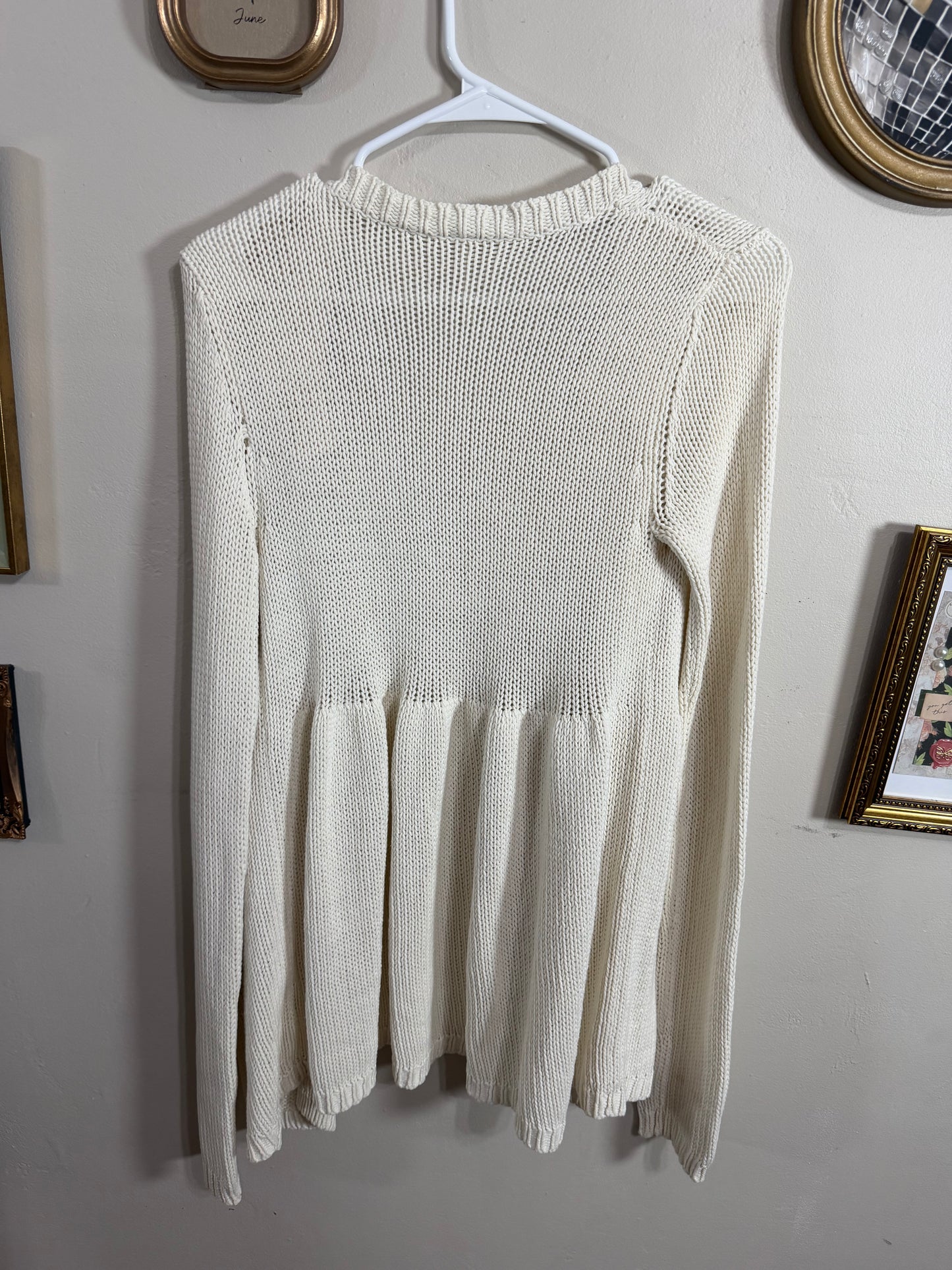 XS Cream Cardigan *small call out see pics
