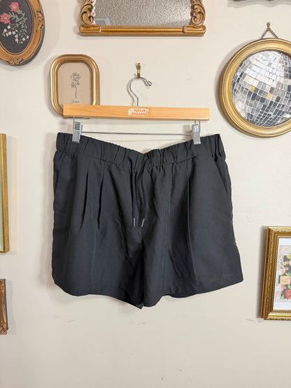 XL NWT Black Athletic Lifestyle Shorts