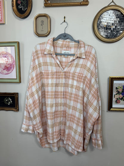 Medium Slouchy Flannel Button Up
