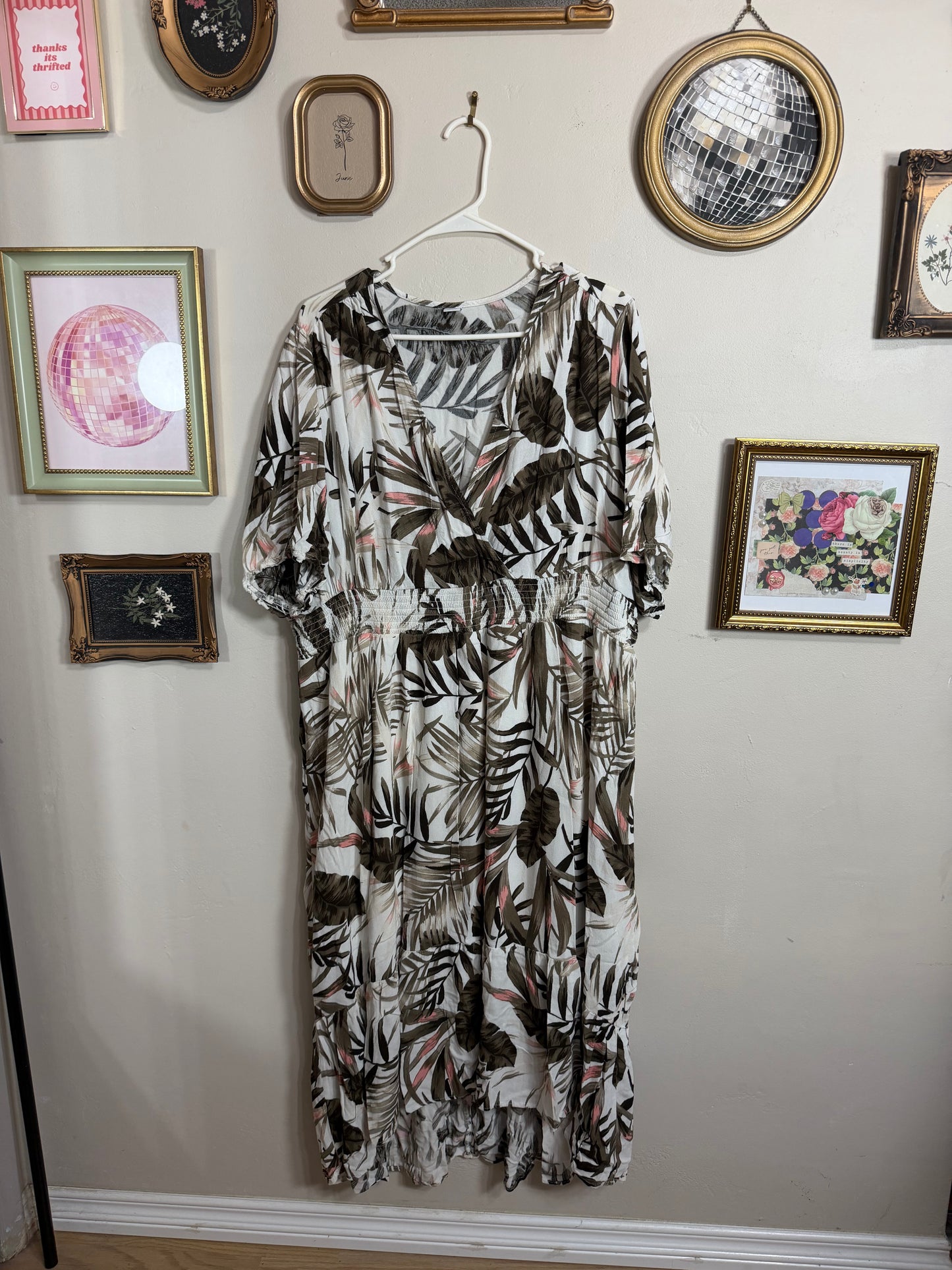 XXL Monstera Cream Maxi Dress