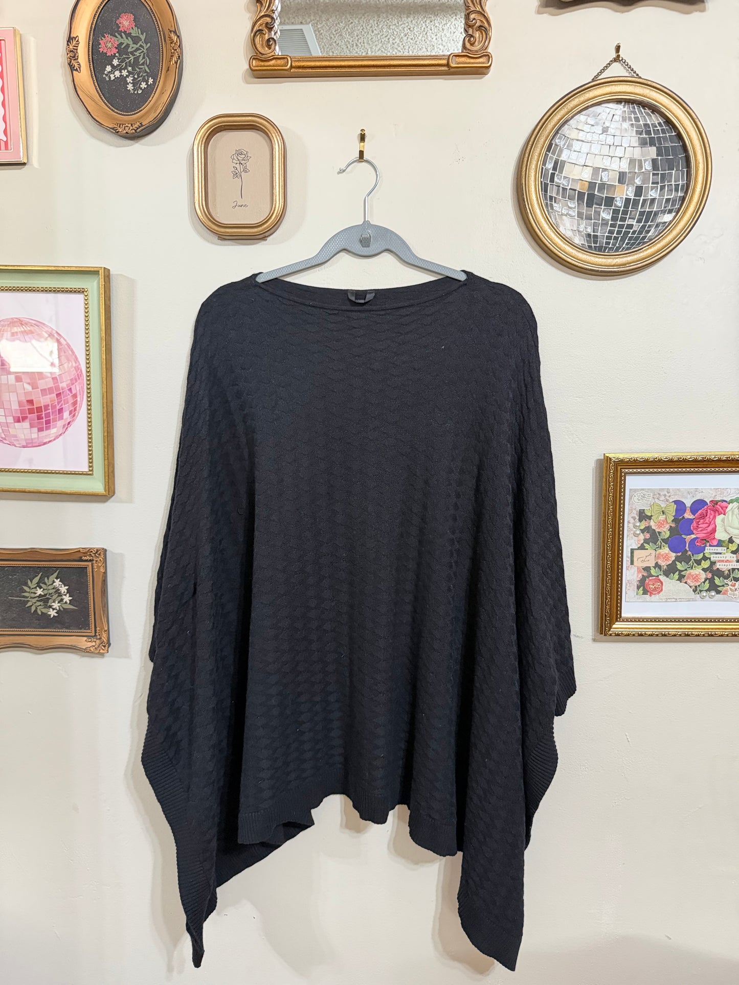 OS Black Active Poncho Shall