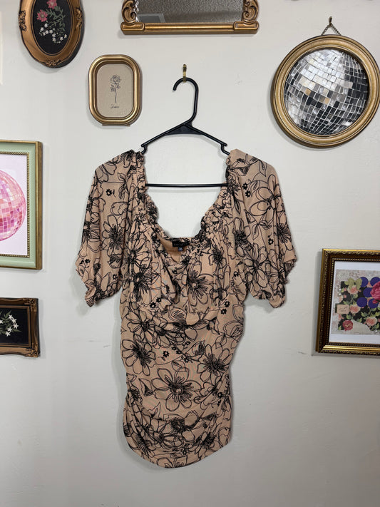 2x Nude Black Lace Floral Look Blouse