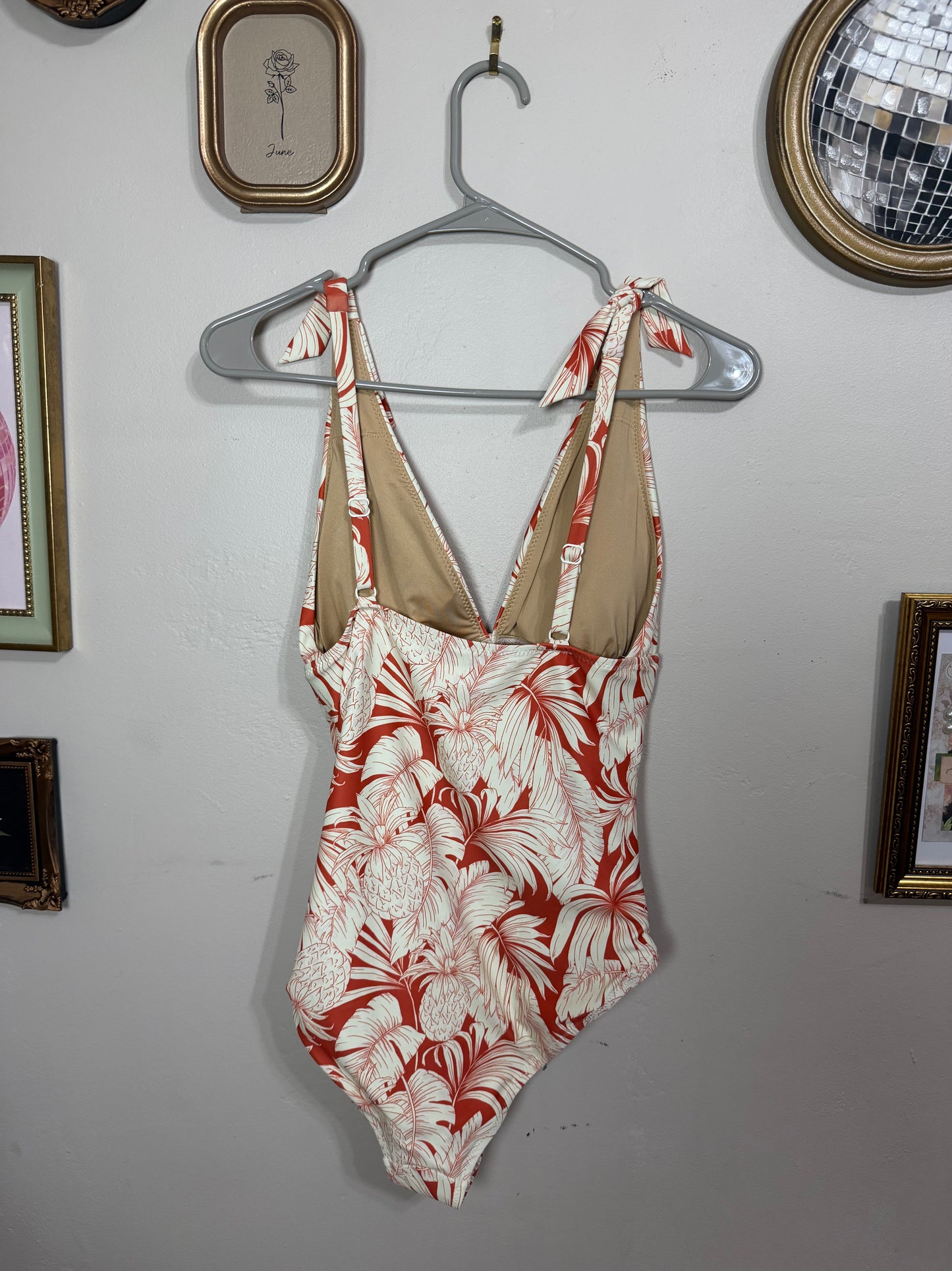 Medium NWOT One Piece Swimsuit