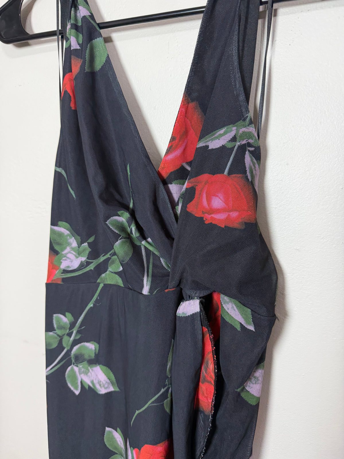 Large Black w/ Red Roses Halter Dress