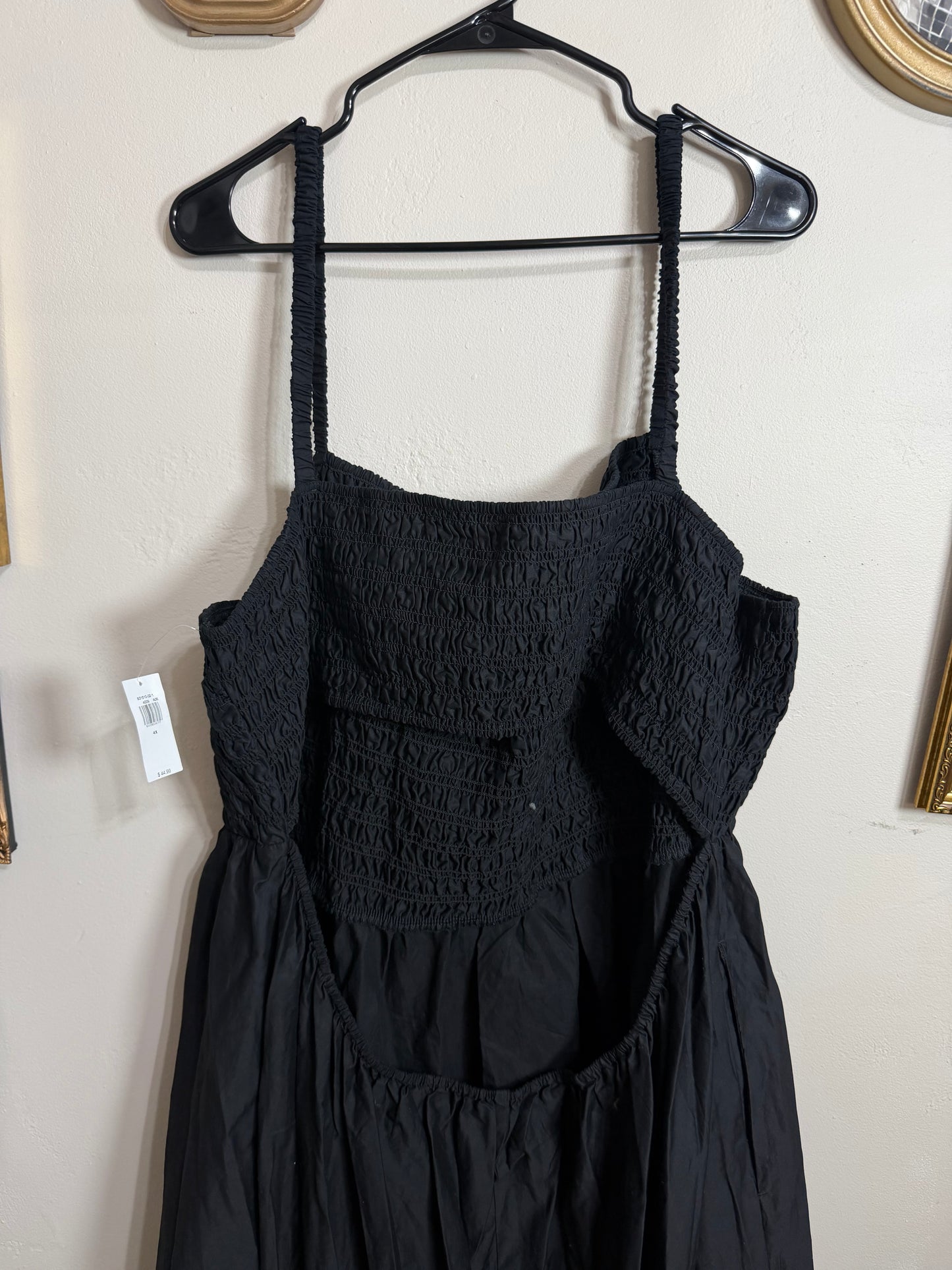 4x NWT Black Dress w/ Back Cut Out
