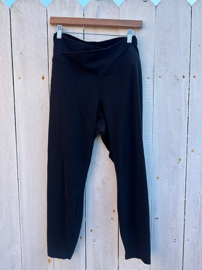 XL Cross High Waisted Flare Leggings