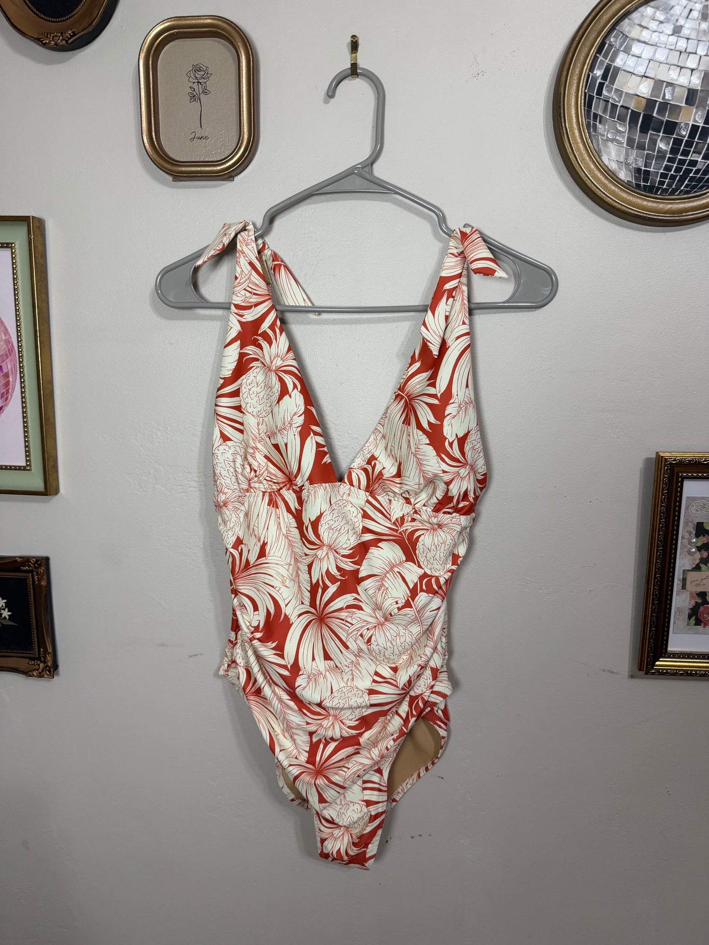 Medium NWOT One Piece Swimsuit