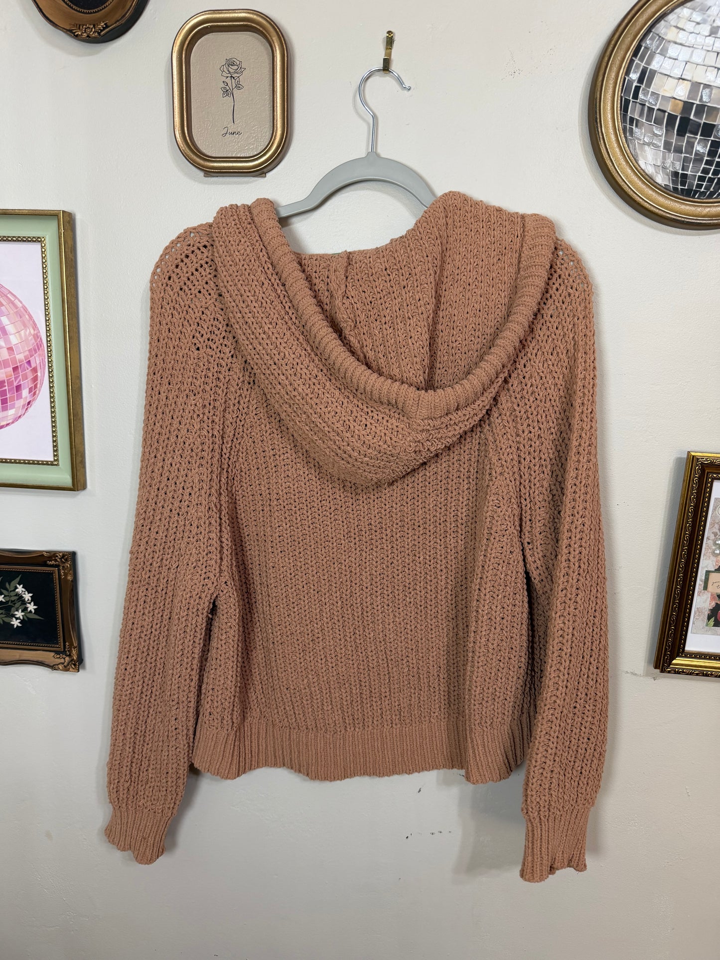 Small Chunky Knit Pullover Hoodie