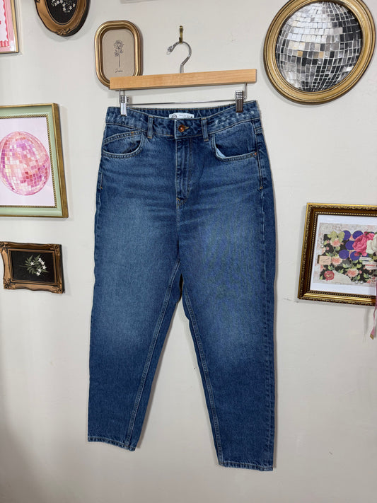 Size 8 Straight Leg Jeans