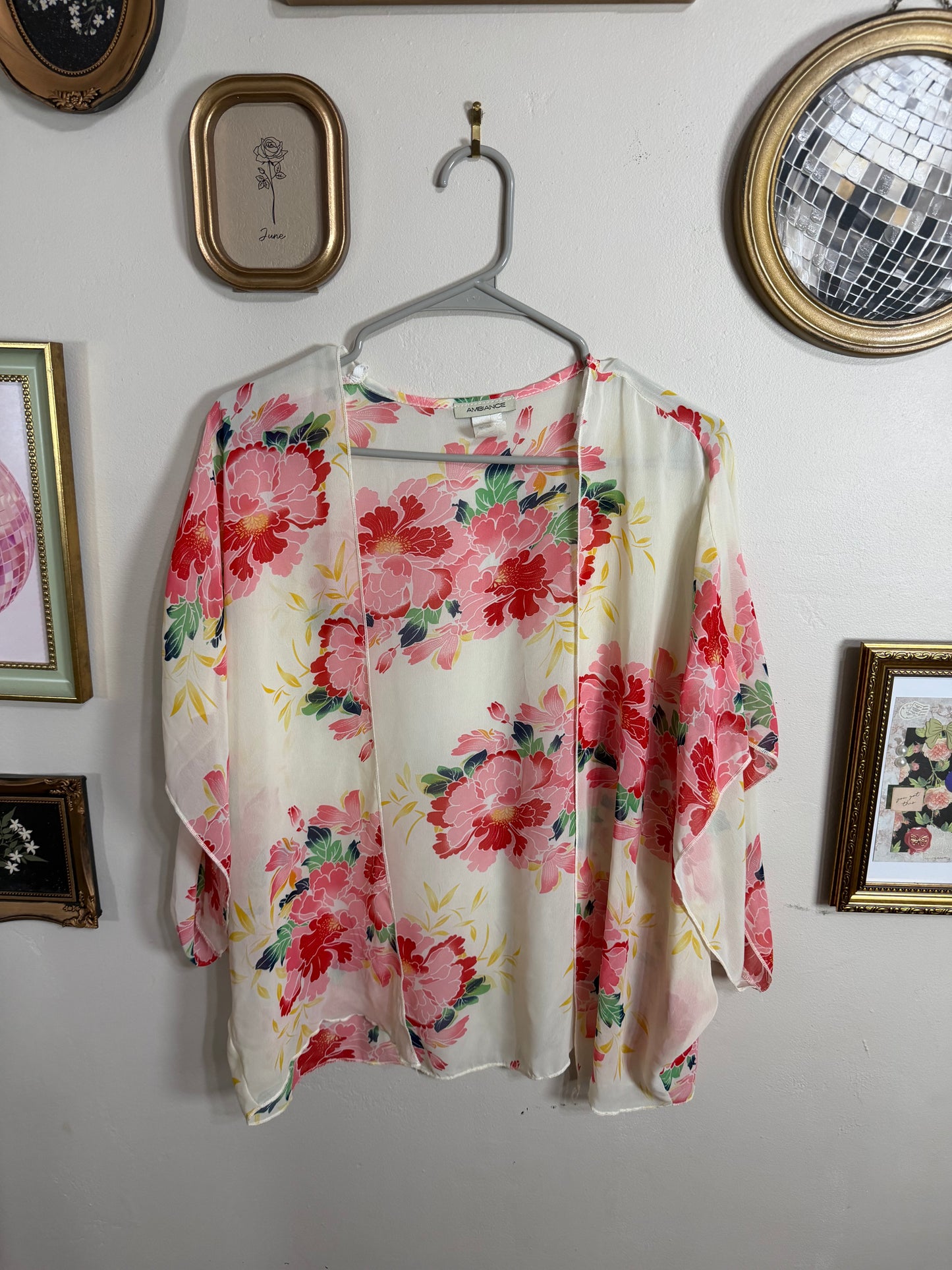 Medium Floral Kimono