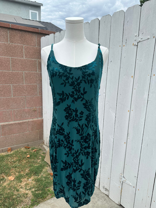 2X Green Velvet Dress