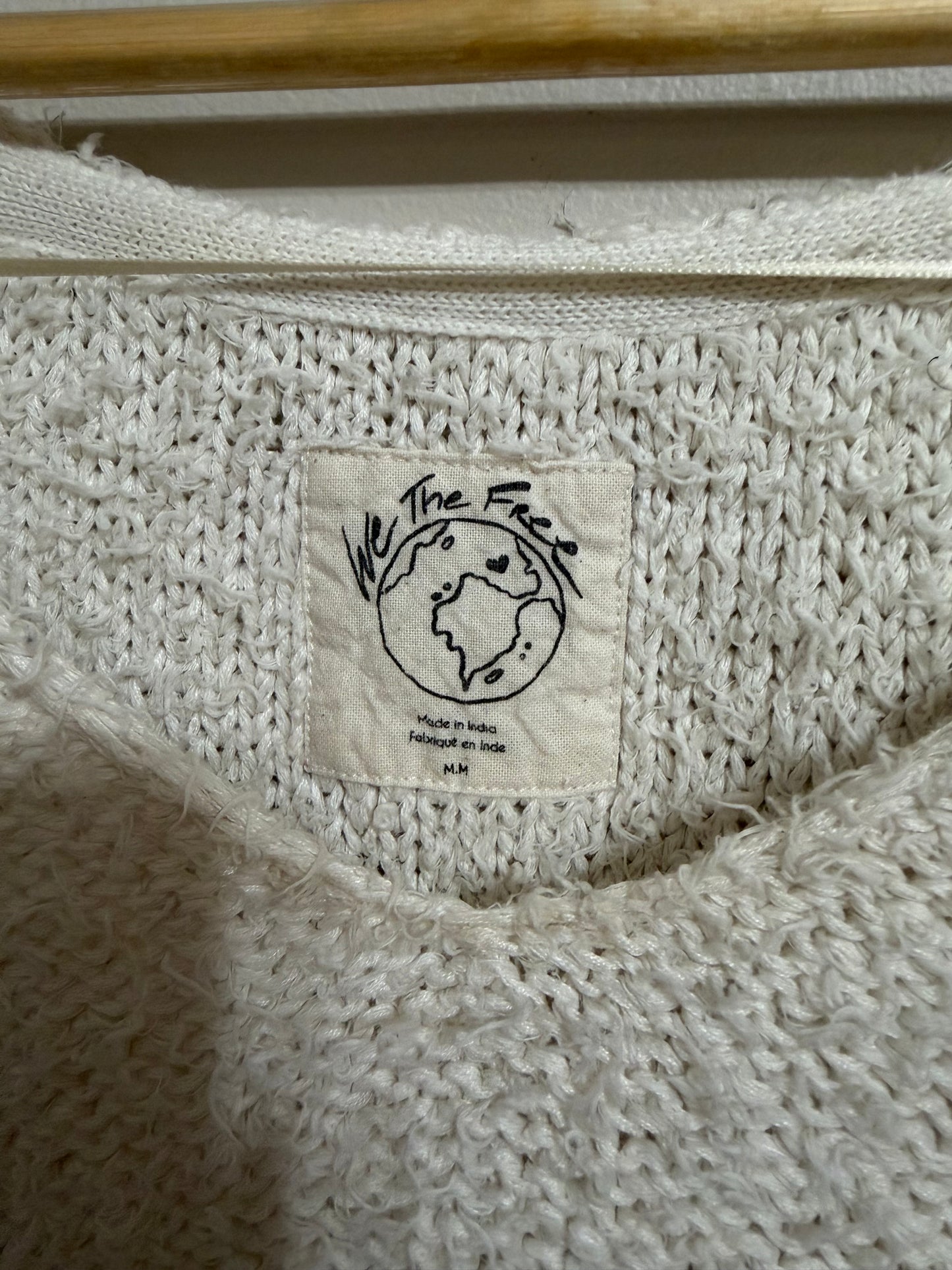 Medium Eco Theo Shaggy Vneck Sweater