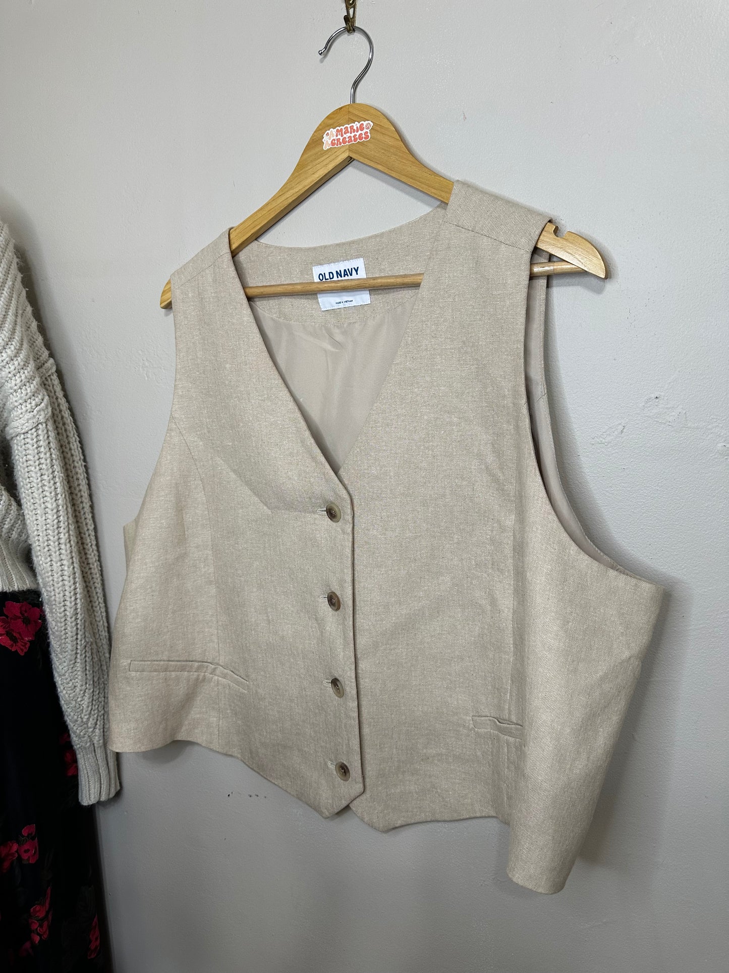 XXL Oat Vest