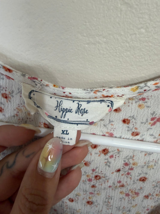 XL White Floral Top