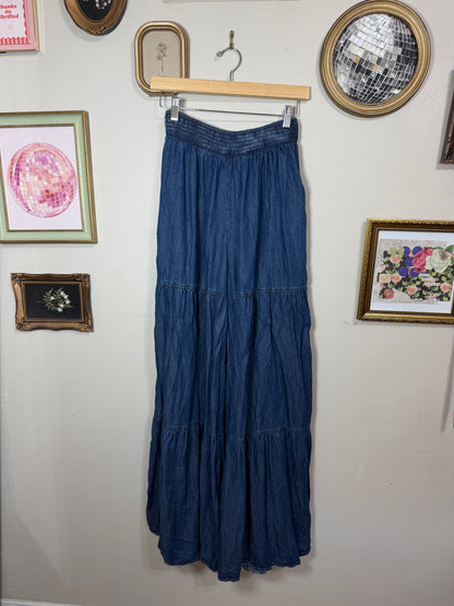 Small Navy Tiered Wide Leg Pants w/ Smocked Waist