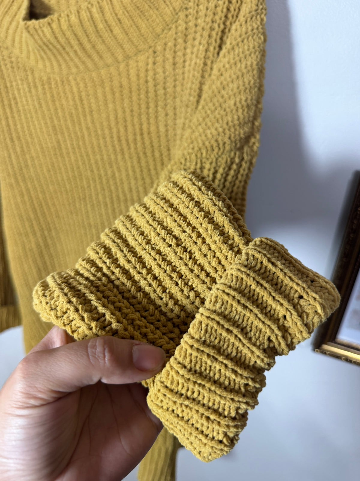 Small Mustard knit Sweater