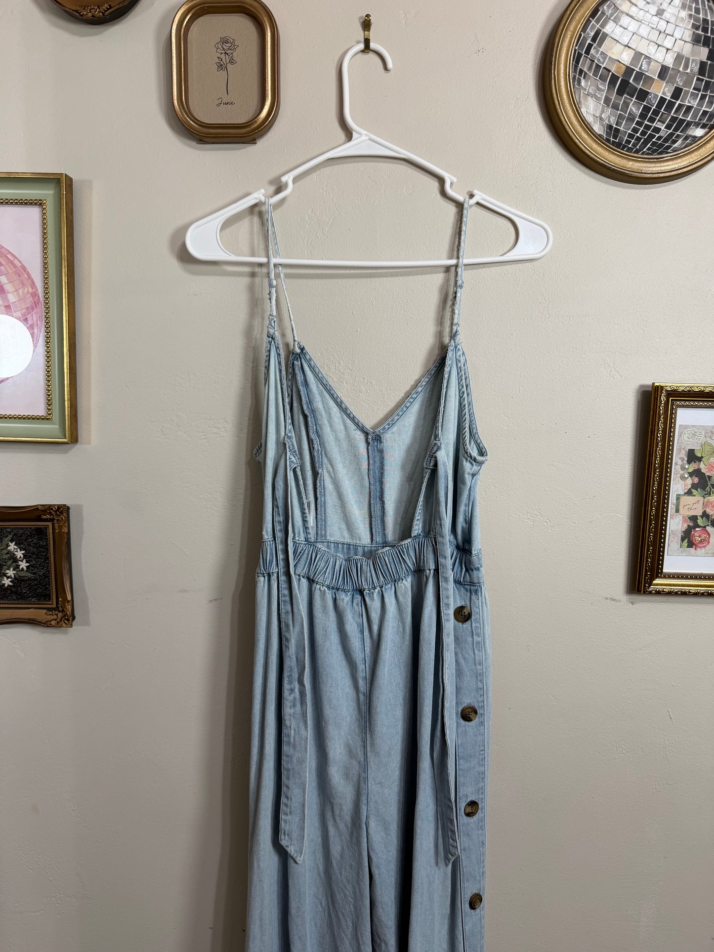Small Light Wash Denim Flare Jumpsuit *small call out