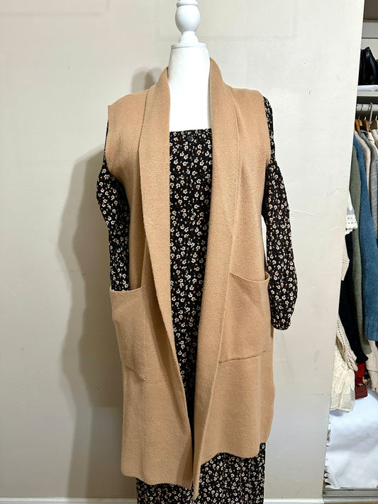 Medium Tan Shall/Cardigan