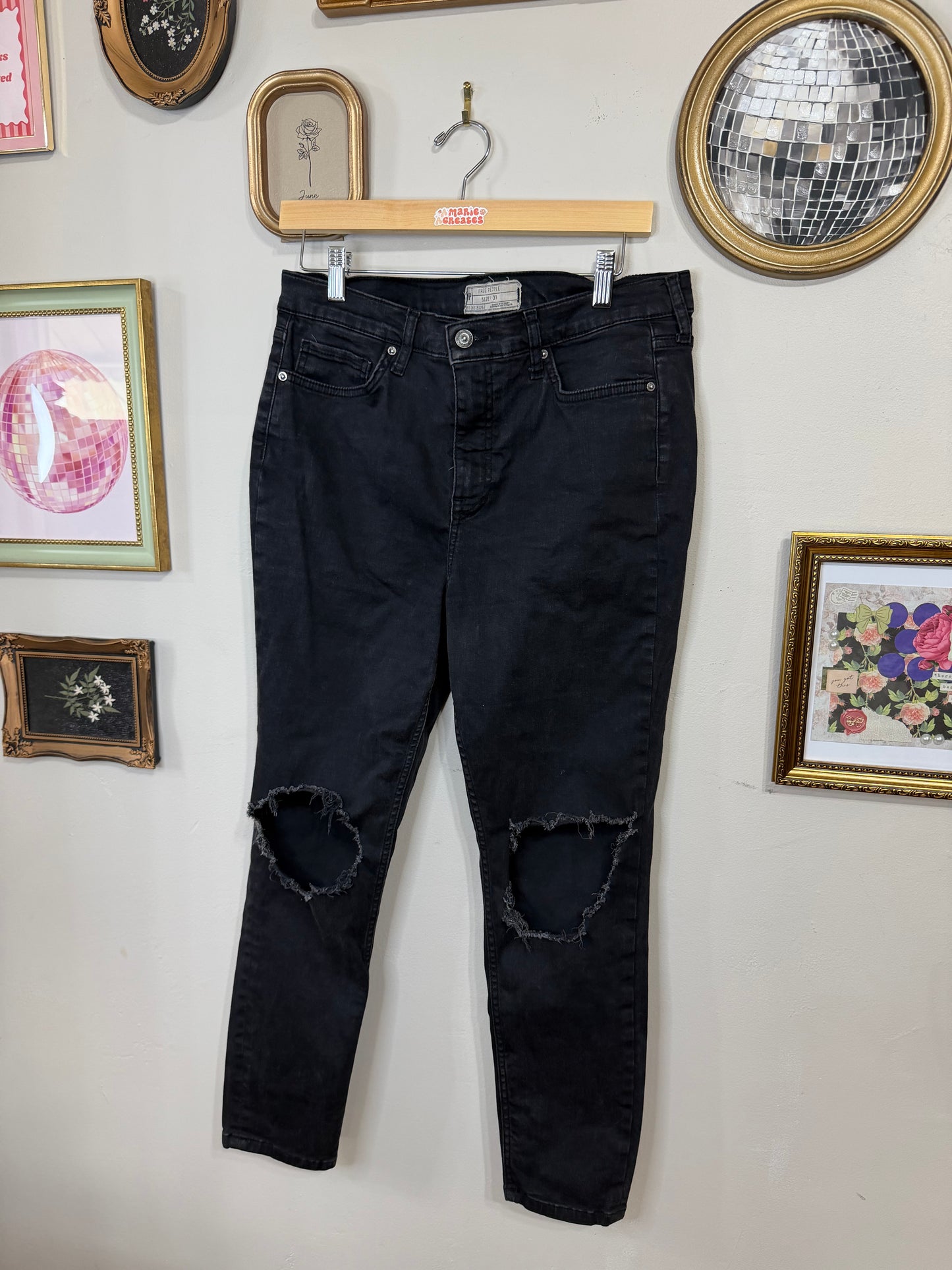 Size 31 Ripped Denim Jeans