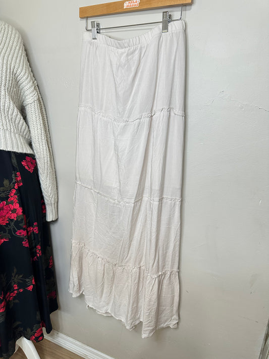 NWT 3x Sand Skirt