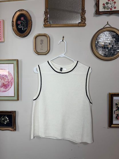 Large Cream/Black Knit Vest