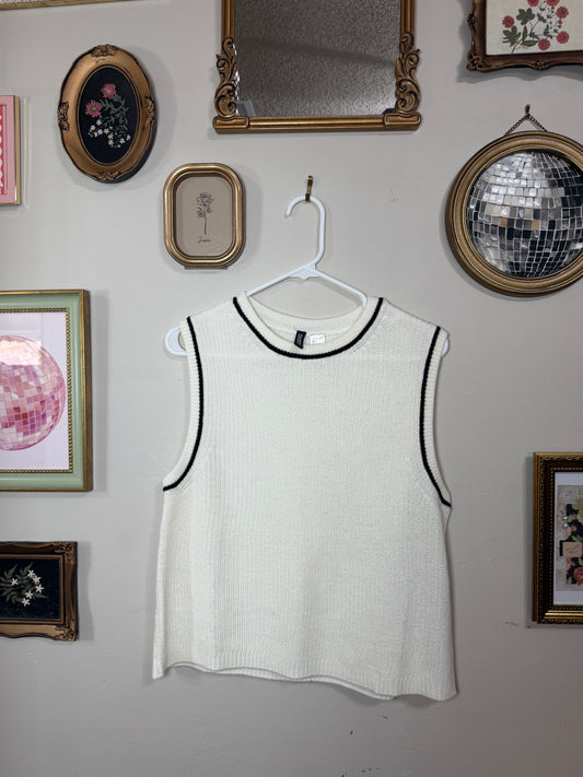 Large Cream/Black Knit Vest