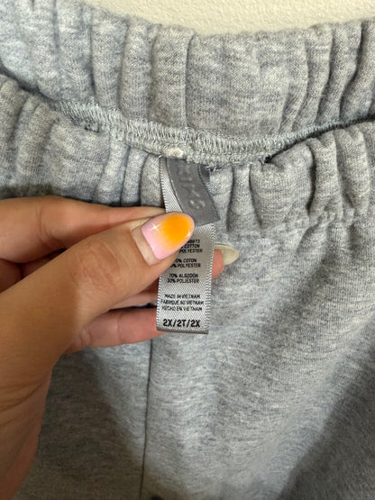 2x Gray Sweatpants