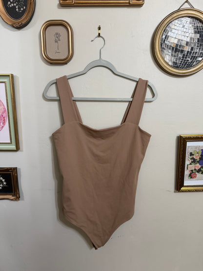 Large Tan Soft Matte Seamless Bodysuit