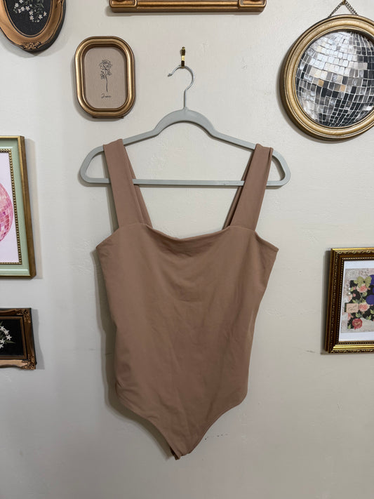 Large Tan Soft Matte Seamless Bodysuit