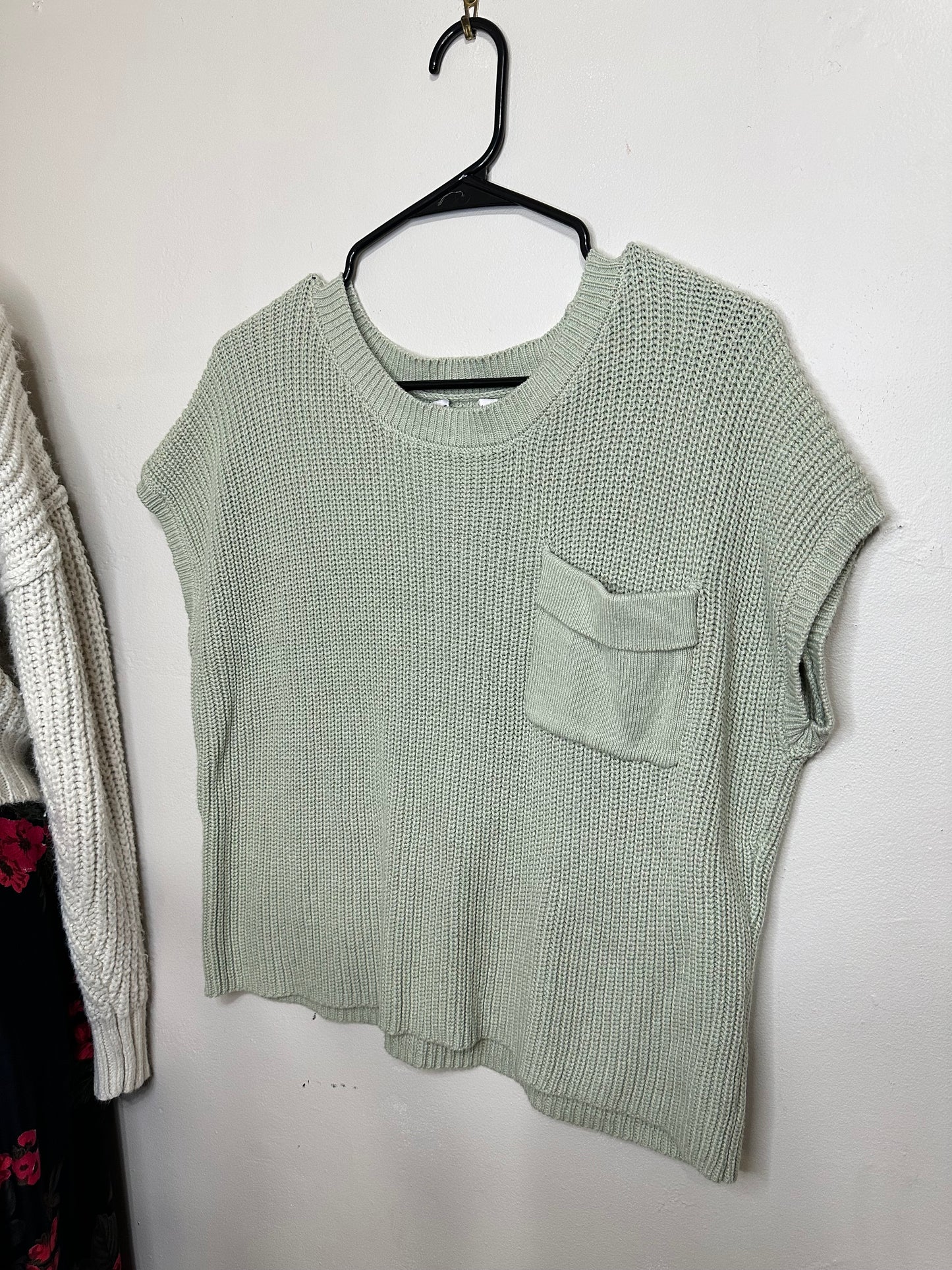 L/XL Sage Knit Pocket Top