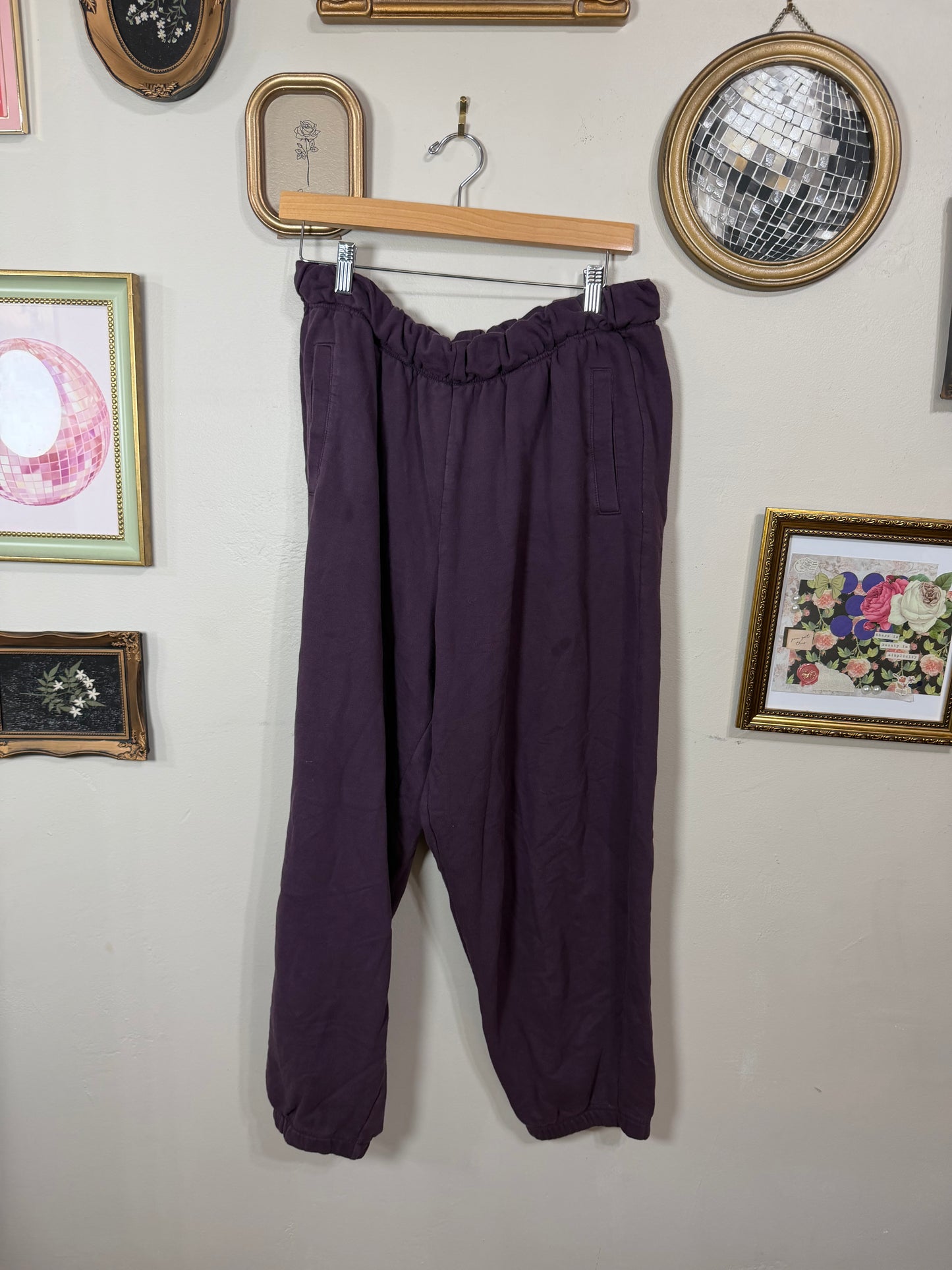 Large Purple Jogger Sweatpants *small call out
