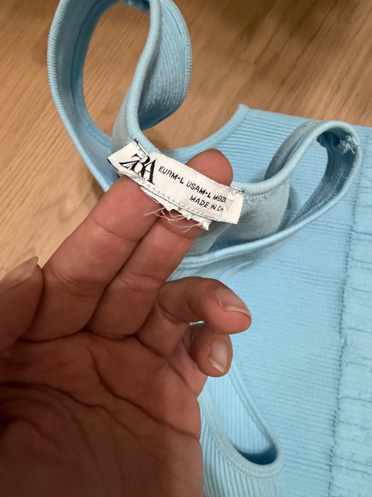 M/L Baby Blue Stretchy Tank Top