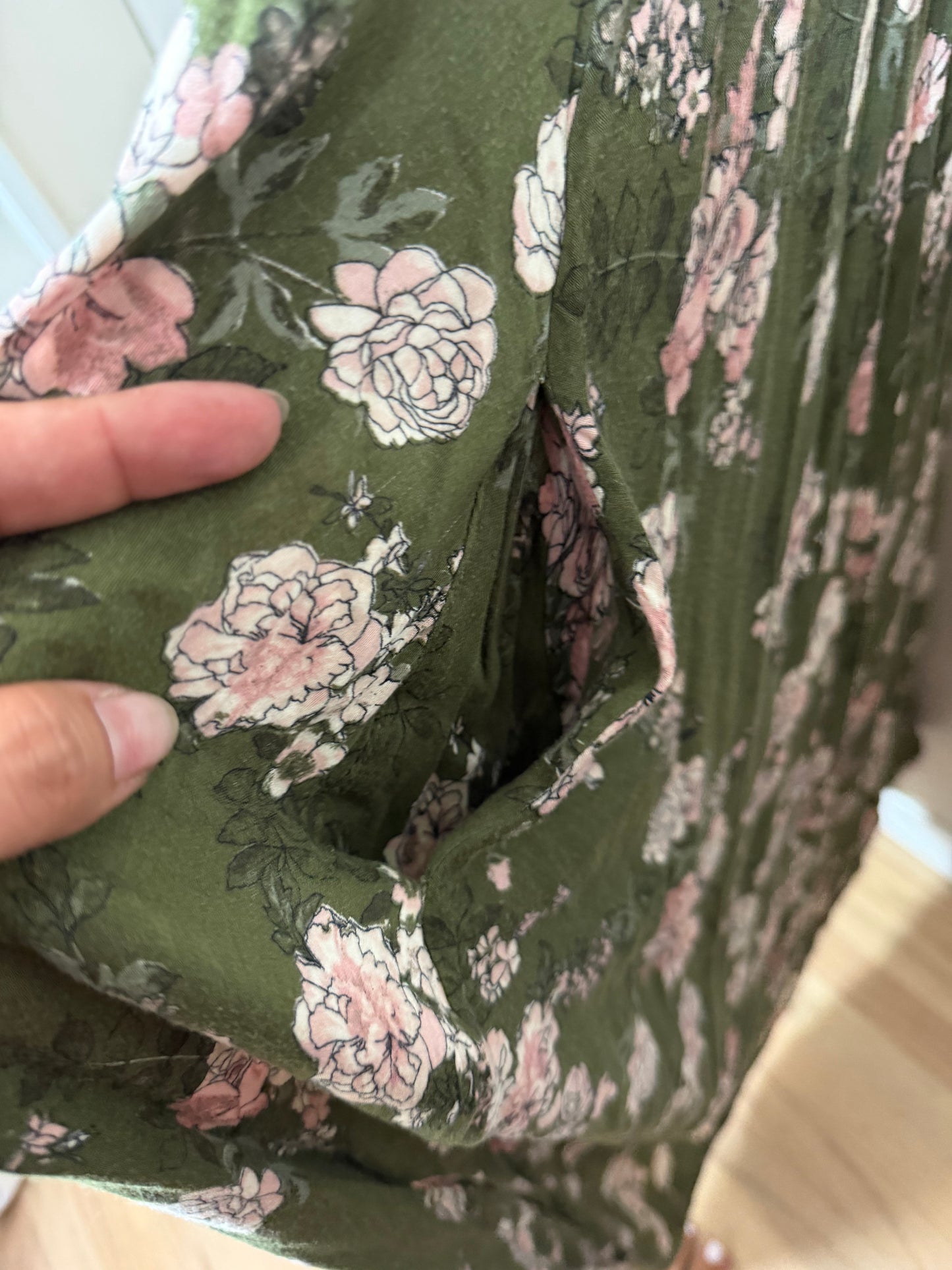 XXL Green Floral Midi Dress w/ Pockets